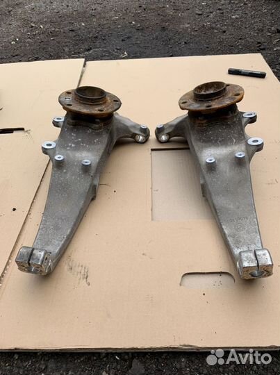 Поворотная опора в сборе BMW F06/10/12/13+LCI