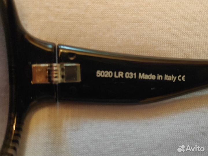 Очки солнечные 