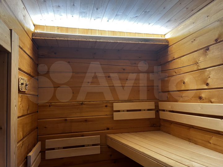 Дом 28,5 м² на участке 7,9 сот.