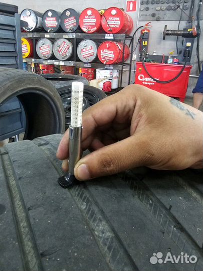 Michelin Pilot Sport 4 245/40 R18 и 265/35 R18