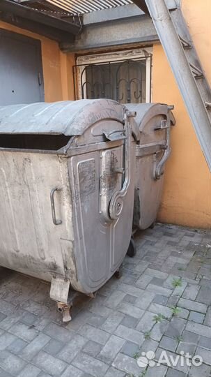 Оцинкованные мусорные контейнеры 1100л (1,1м3)