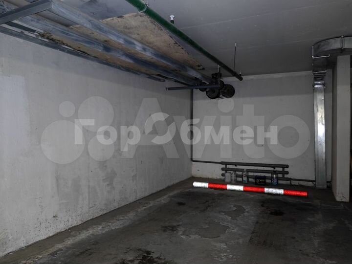 Машиноместо