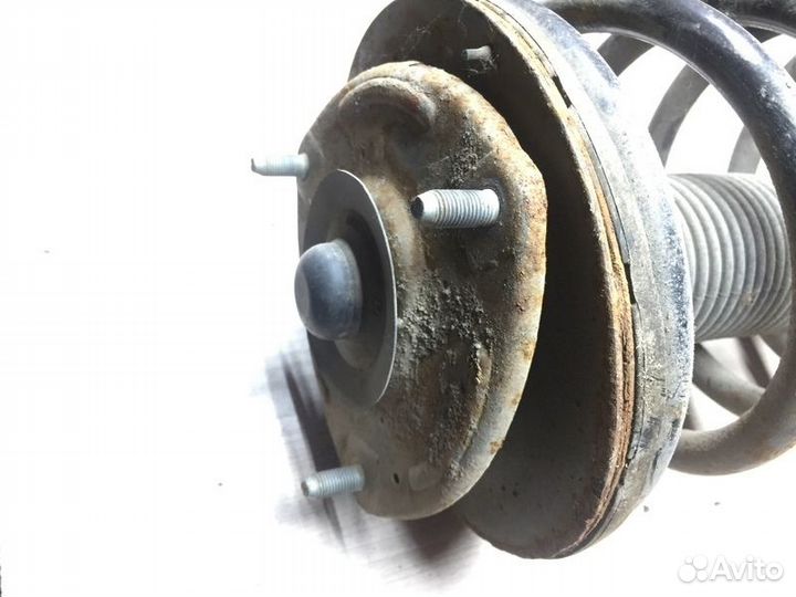 Амортизатор передний левый Hyundai Santa Fe 2 CM с