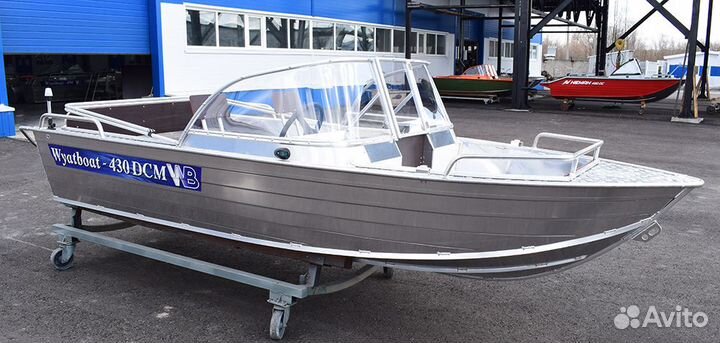 Новая моторная лодка Wyatboat 430DCM в наличии