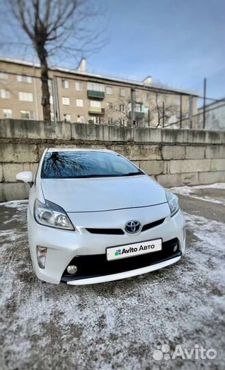 Toyota Prius 1.8 CVT, 2012, 140 000 км