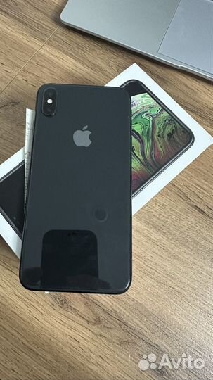 iPhone Xs Max, 64 ГБ