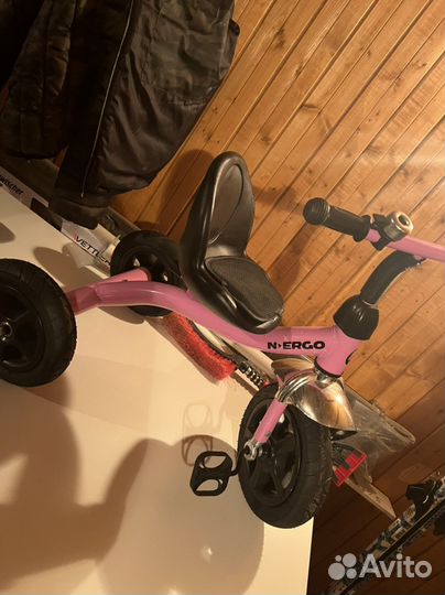 Трехколесный велосипед