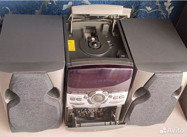 Музыкальный центр мини LG FFH-217