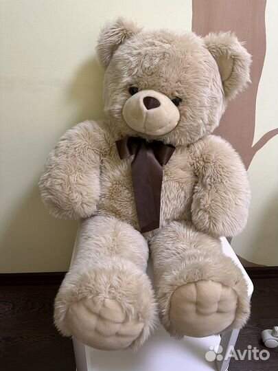 Большие плюшевые медведи