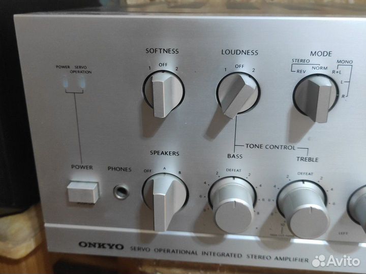 Onkyo integra a-810