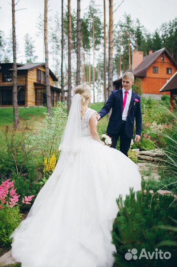 Свадебные платья