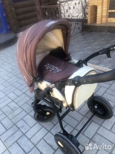 Коляска Zippy tutis