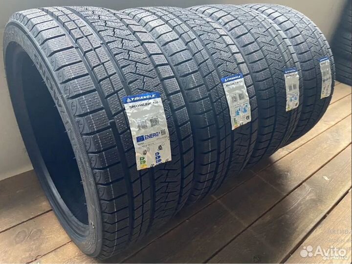 Triangle PL02 225/45 R18 95V