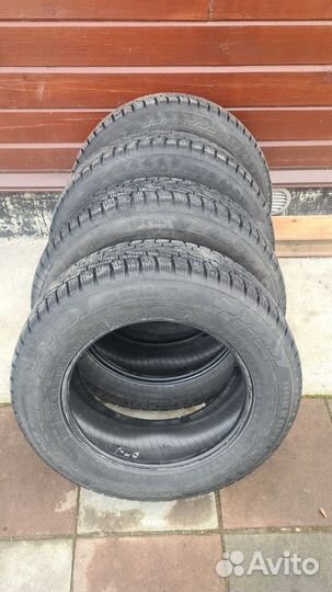 Nokian Tyres Hakkapeliitta 7 SUV 225/65 R17 108