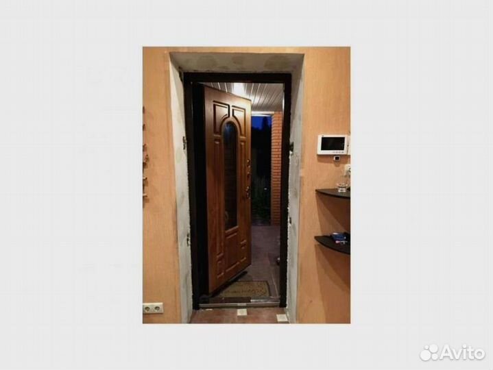 Входная дверь Заводские Двери Термо Лацио