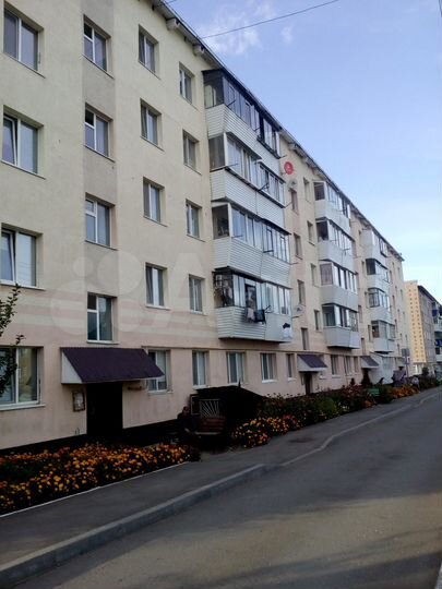 2-к. квартира, 64 м², 3/5 эт.