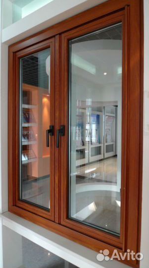 Деревянные окна со стеклопакетами