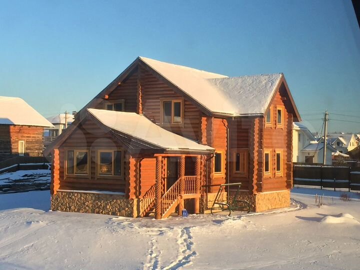 Дом 220 м² на участке 27 сот.