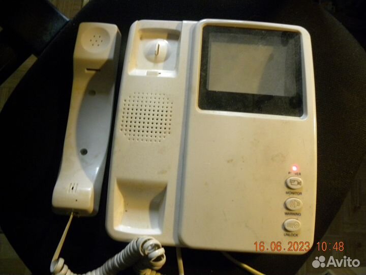 Видеодомофон JS-228M и три камеры