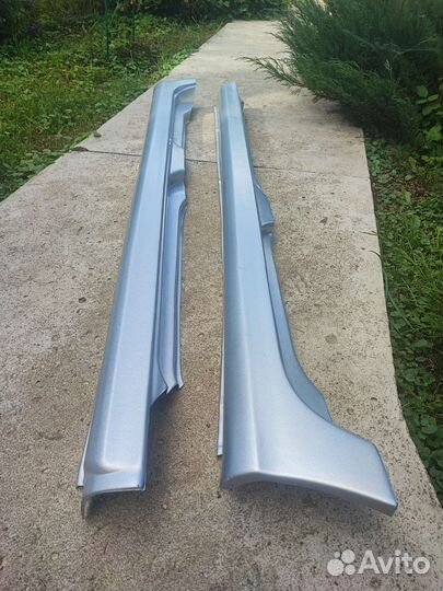 Продам накладки на пороги Лада калина