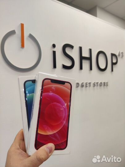 iPhone 12, 64 ГБ