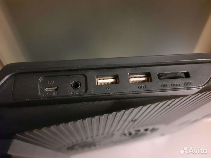 Подставка для охлаждения ноутбука