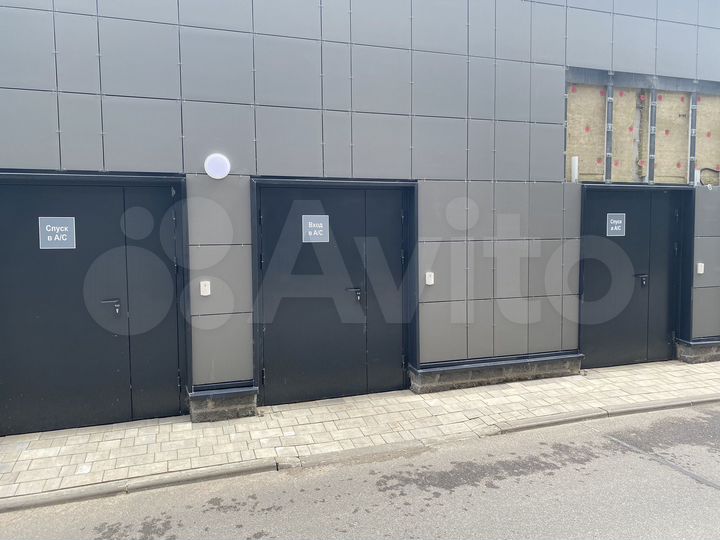 Машиноместо, 14 м²