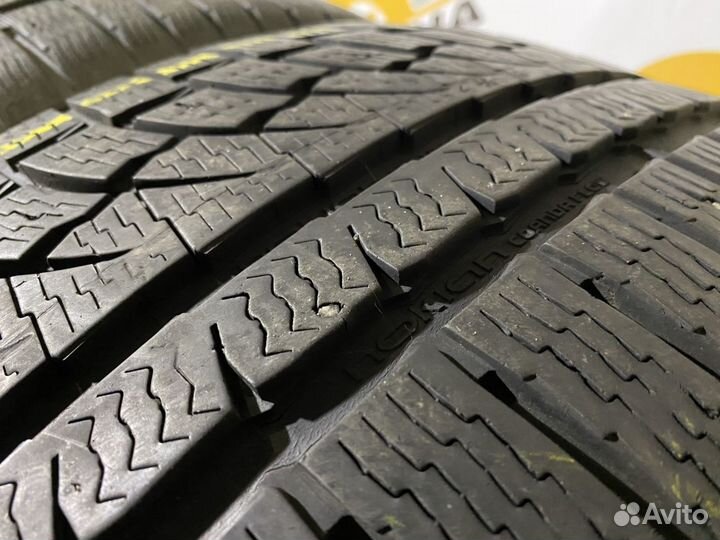 Nokian Tyres WR A4 255/45 R19