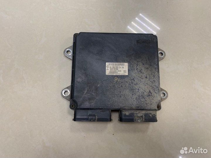Блок управления двигателем Mitsubishi Colt Z34A