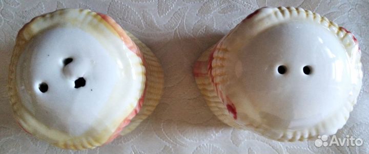 Новый набор солонка и перечница из керамики в дар