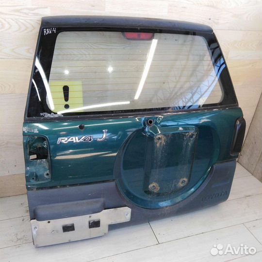 Крышка багажника купе Toyota RAV4 1994 г.в