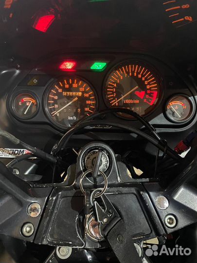 Kawasaki ZZR 400-2