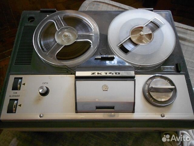 Магнитофон Grundig ламповый