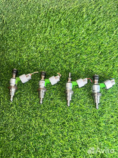 Комплект форсунок на двигатель 1az-fse 2az-fse toy