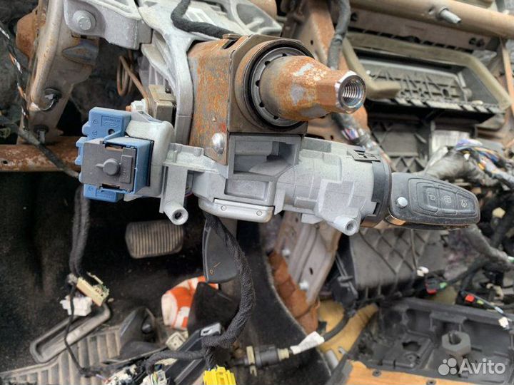 Замок зажигания Ford Focus 3