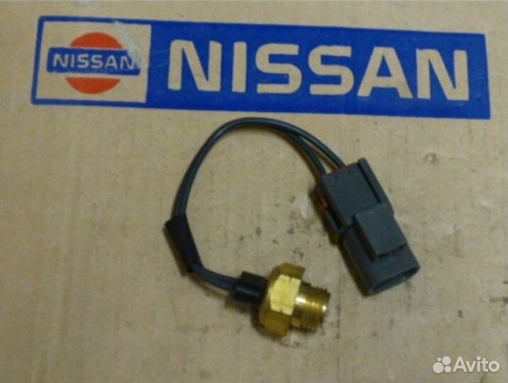 Датчик температуры 21595-23B00 Nissan March 82-91