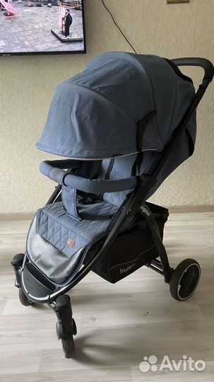 Прогулочная коляска indigo