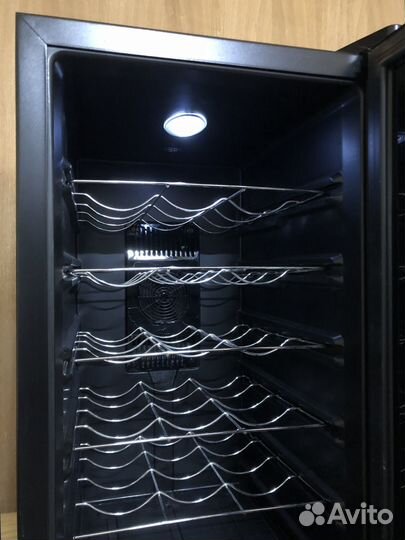 Винный шкаф Qilive