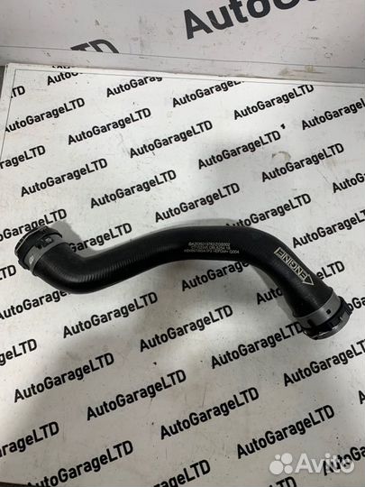 Патрубок охлаждения Mercedes-Benz E-Class W213