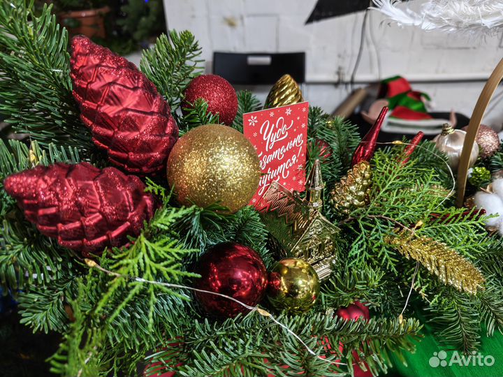 Зимний букет, новогодний декор из нобилиса