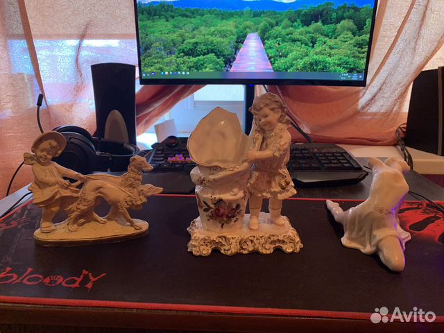 Фарфоровые статуэтки