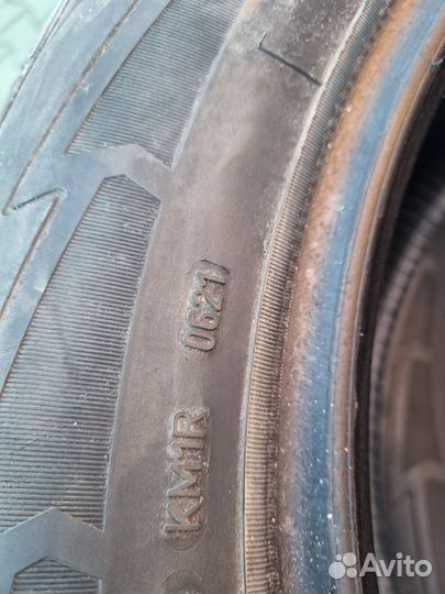 Goodyear UltraGrip Performance Gen-1 235/60 R18