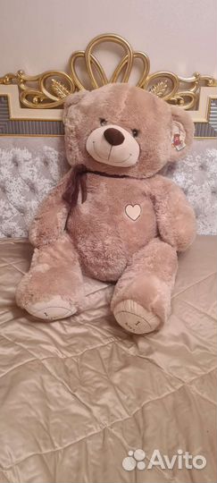 Большие плюшевые медведи