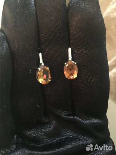 Серьги серебро с камнем