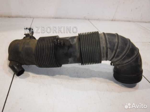 Патрубок воздушного фильтра