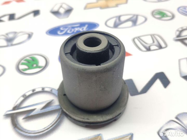 Сайлентблок переднего рычага задний Astra H/Zafira