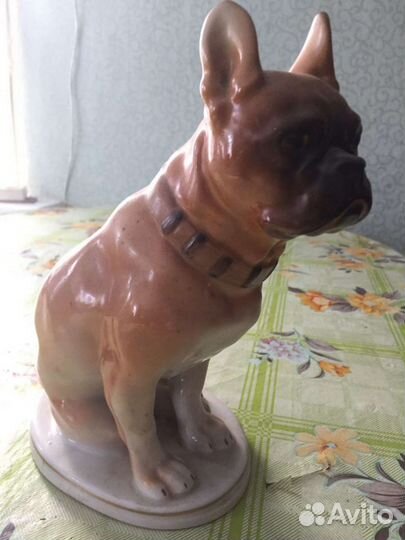 Фарфоровые статуэтки