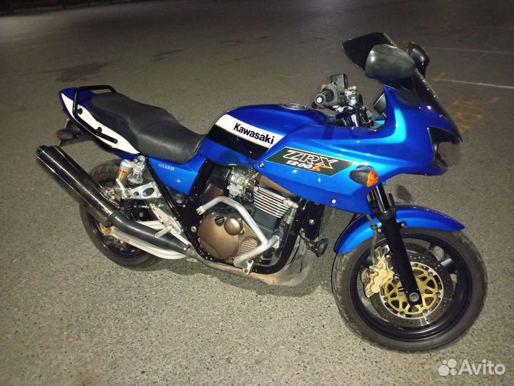 Kawasaki zrx1200s