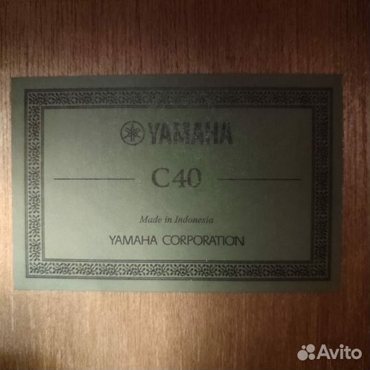 Классическая гитара Yamaha C40