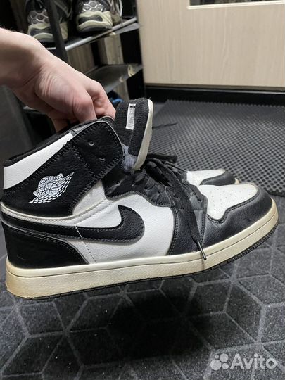 Nike air jordan 1 high Бело-черные